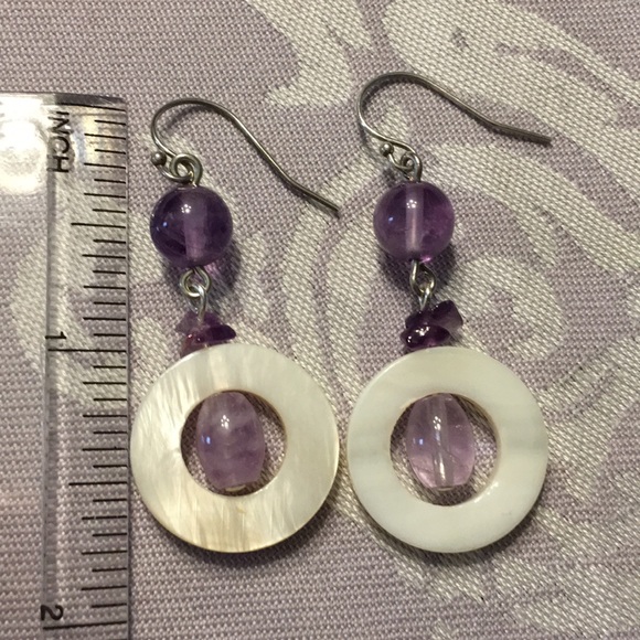 🆕Amethyst and shell earrings.💜 - Picture 2 of 3